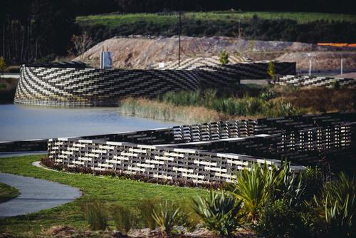 The World Landscape of the Year prize was awarded to New Zealand firm Isthmus Group for the Kopupaka Reserve in Auckland / WAF