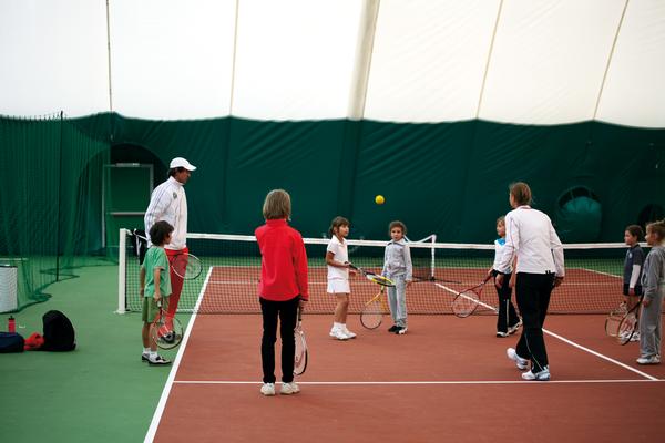 The Tennis Park offers children’s tennis lessons and tournaments.