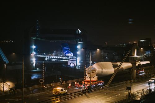  Abnormal Load Engineering and North Midland Construction Plc handled transport of the object, which involved removing more than 50 items of street furniture to allow the piece to reach the square / Thom Arran