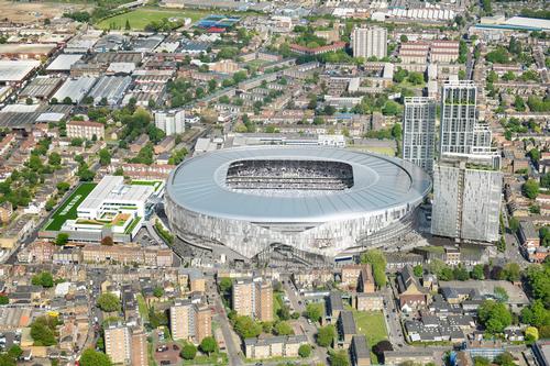 Populous created an atmospheric bowl configuration to increase proximity and noise levels / Tottenham Hotspur 