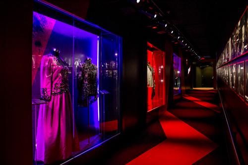 Following the show’s conclusion, guests can see real-life artefacts from the performances they have just seen / Rock and Roll Hall of Fame