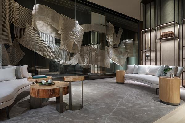 A billowing, three-dimensional paper installation is a nod to the trademark flowing materials which Issey Miyake uses in his fashion designs / Photo: ©Four Seasons Hotel Tokyo at Otemachi