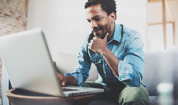 Software
companies are helping spas keep in
touch with customers 
during the coronavirus
pandemic / SFIO CRACHO/shutterstock