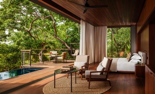  / One&Only Mandarina