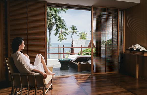 Refined bamboo, silk, granite and mirrors create a sense of calm