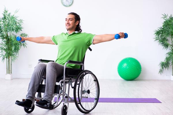 Being active offers protection to people who contract COVID-19 / shutterstock/Elnur
