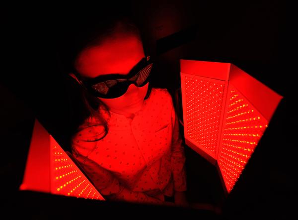 Nearly a third of clients are willing to try low-touch options, such as red light therapy / Evgeniy Kalinovskiy/SHUTTERSTOCK.COM Nearly a third of clients are willing to try low-touch options, such as red light therapy / Evgeniy Kalinovskiy/SHUTTERSTOCK.COM
