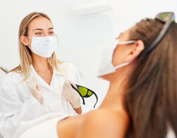 All spas surveyed reported compliance with PPE and safety measures / photo: Robert Kneschke/shutterstock