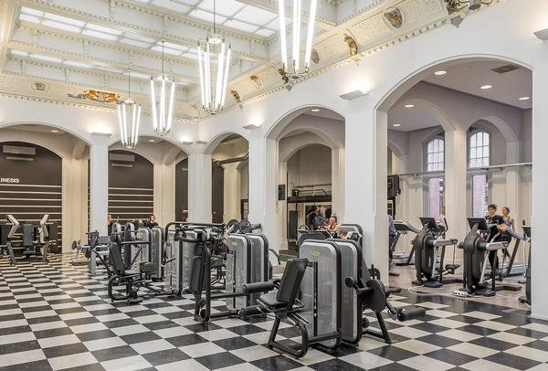 TrainMore clubs are often situated in historic city centre buildings / photo: urban gym group