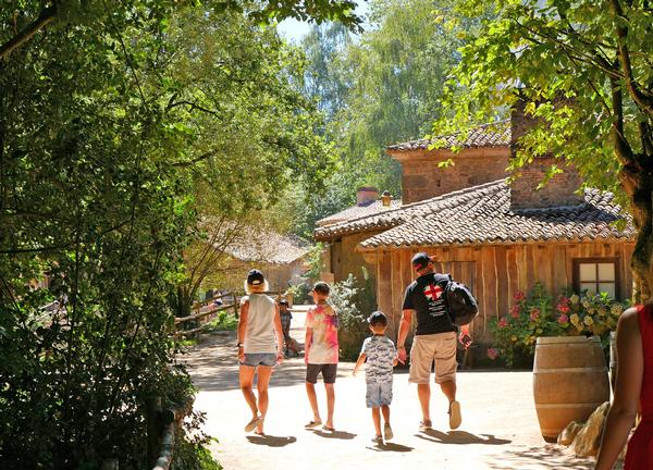 Le Village XVIIIème / PHOTO: Puy du Fou