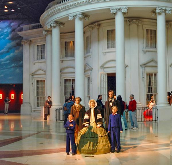 Lincoln Plaza at the Abraham Lincoln museum
