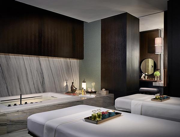 At Rosewood Bangkok, the resilience journey incorporates treatments inspired by Thai royals and native tribes / photo: rosewood hotels & Resorts, Bangkok At Rosewood Bangkok, the resilience journey incorporates treatments inspired by Thai royals and native tribes / photo: rosewood hotels & Resorts, Bangkok