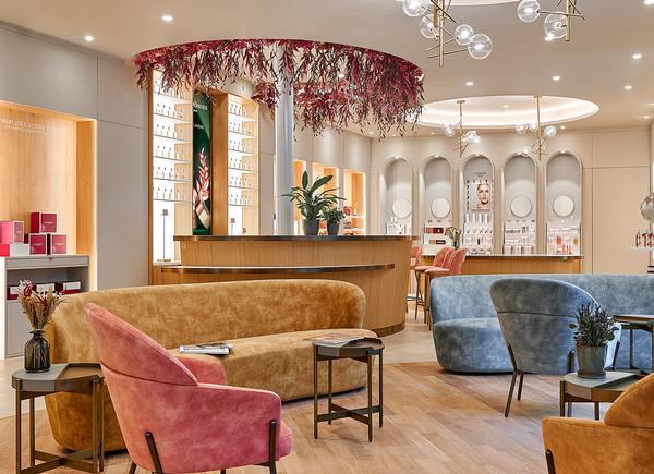 The store now boasts Europe’s largest beauty floor / photo: Sylbain Bardin The store now boasts Europe’s largest beauty floor / photo: Sylbain Bardin
