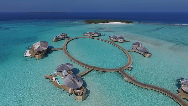 27 new villas will be added and the price of them will include unlimited spa treatments / photo: soneva jani