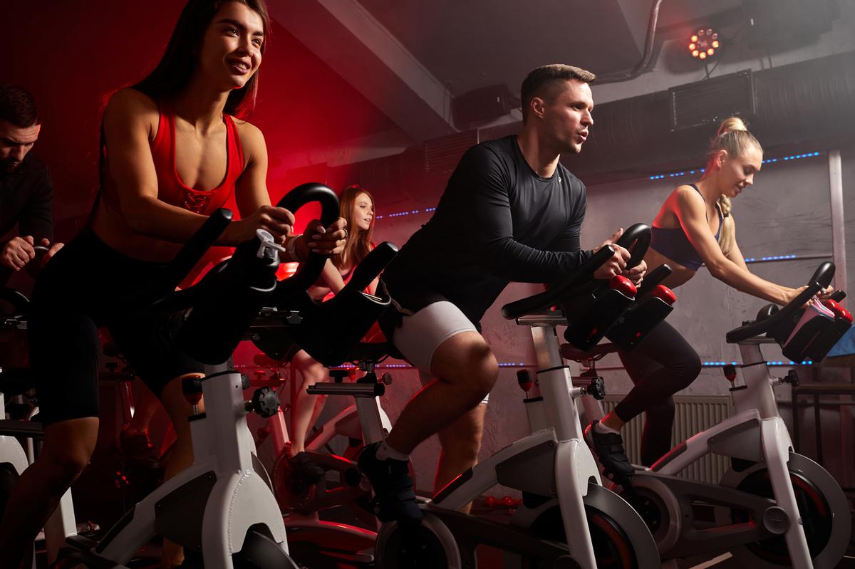 More than a third of health club members still choose their club either due to the location or by cost / Shutterstock/UfaBizPhoto
