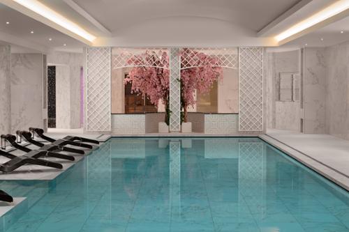  / Fairmont Windsor Park