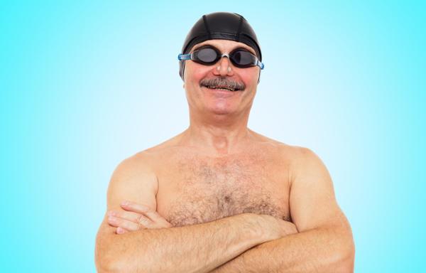 Swimming can help cancer recovery / Photo: shutterstock/wavebreakmedia