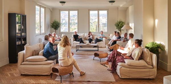 Most guests are in their 40s and 50s and the majority are from the US / photo: Martino Dini @ herd represented