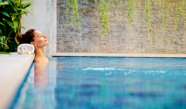 High-end spas are a luxury available only to the very few / Photo: Shutterstock/Kudla