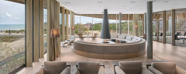 Lanserhof Sylt sits in sand dunes overlooking the Wadden Sea / Photo: Lanserhof Sylt