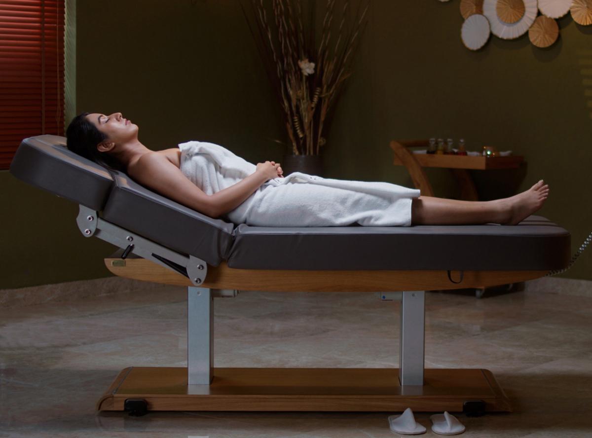 Esthetica is committed to applying its expertise, integrity and innovation to craft top-quality spa furniture 