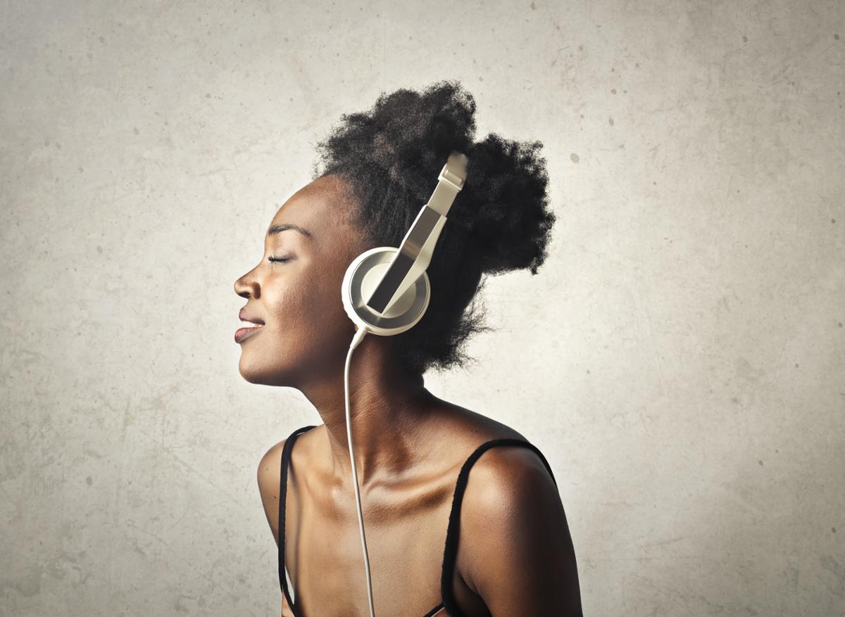 Findings showed that music could cause 'clinically significant changes in health-related quality of life / SHutterstock/Ollyy