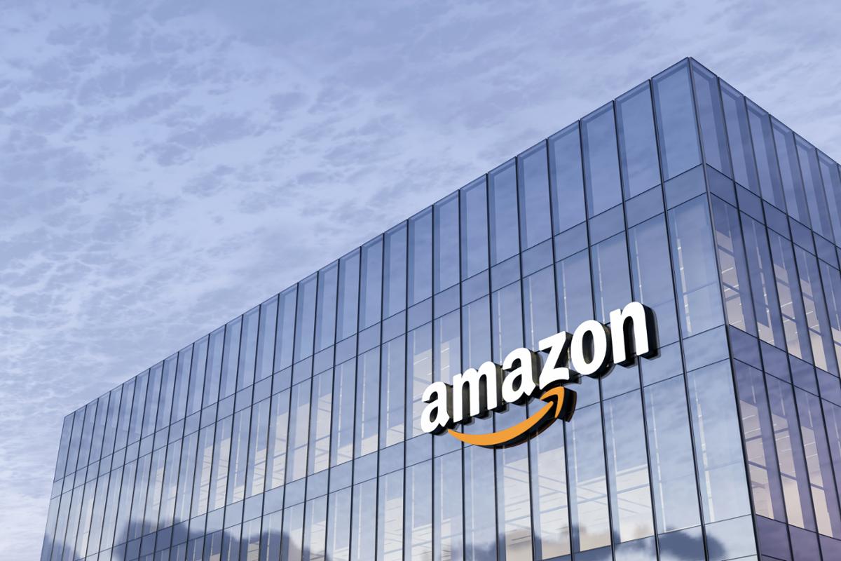 Amazon has moved further into the wellness market with the acquisition of One Medical for US$3.9bn / Shutterstock/askarim