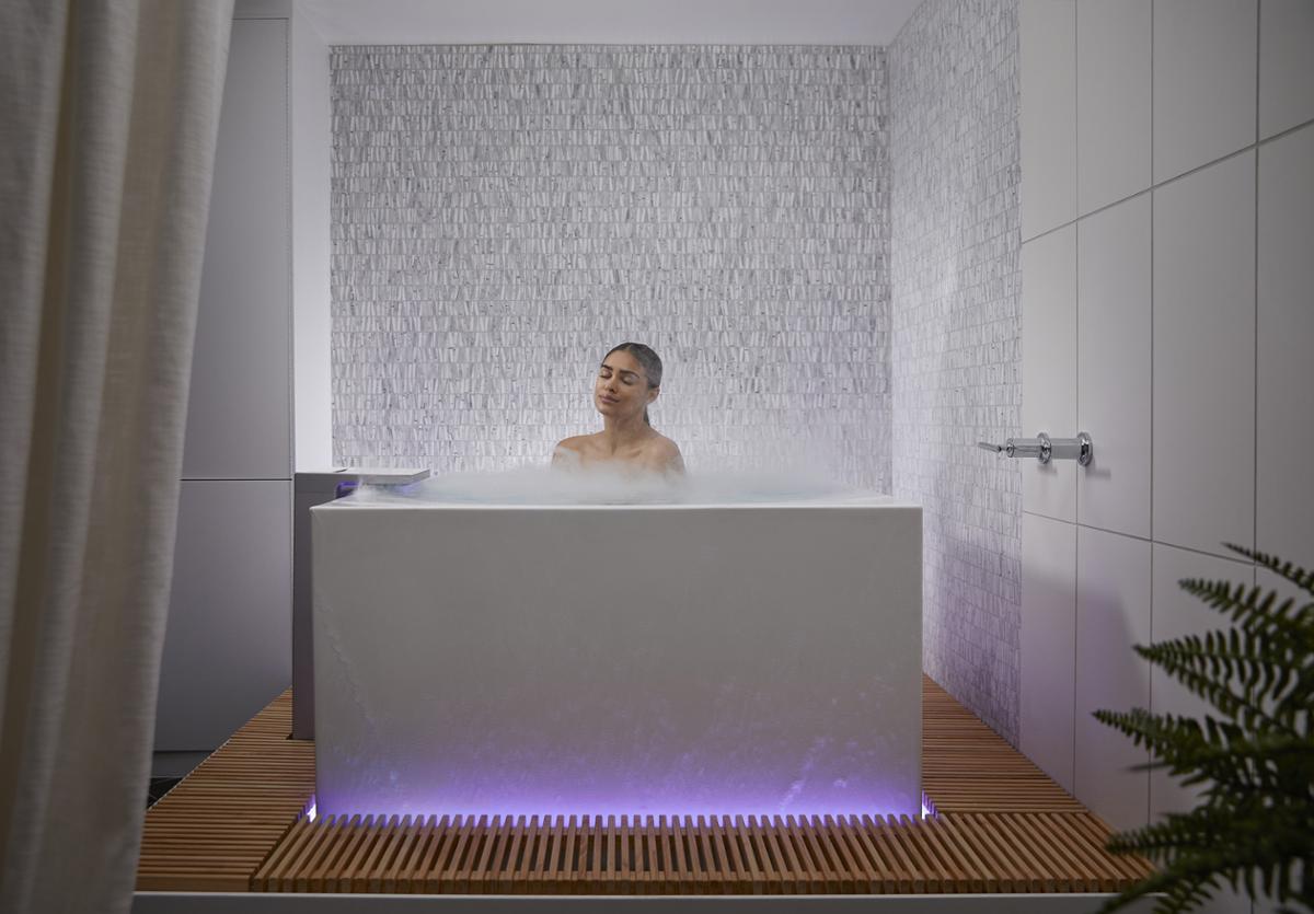 The Stillness Bath combines chromotherapy, aromatherapy and hydrotherapy / Kohler Co
