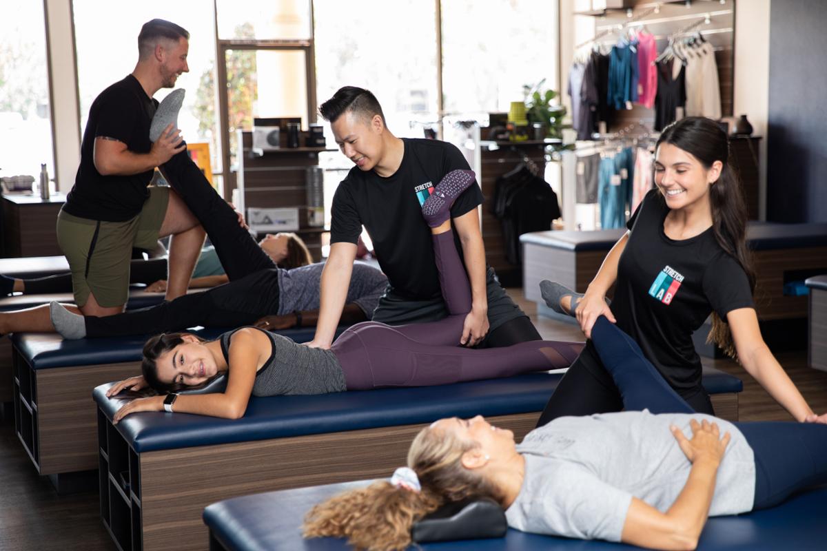 StretchLab has had its proprietary Flexologist Training Program (FTP) accredited by the Institute for Credentialing Excellence (ICE) / StretchLabs