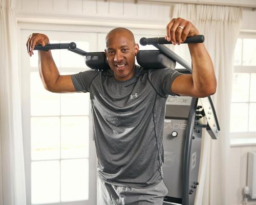Dion Dublin working out on the Speedflex Blade