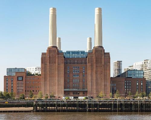 The former coal-fired power station has been transformed into an entirely new district / WilkinsonEyre