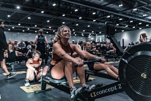 Training for Hyrox allows people to train their whole body / photo: HYROX / ERIC WITTKOPF