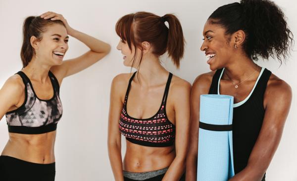 Women respond to higher reps, additional sets and show a higher resistance to fatigue / photo: Shutterstock / Jacob Lund