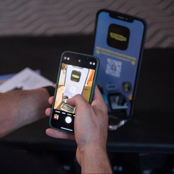 Home and hotel fitness help users stick to their regime, while creating loyalty to their club / Photo: Technogym / Matthew Pover 