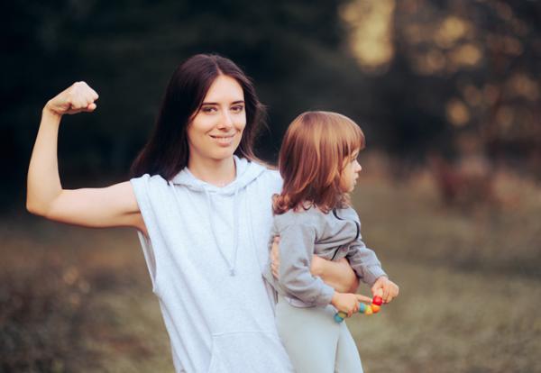 Some women feel hopeful at the thought they could attend / photo: Nicoleta Ionescu