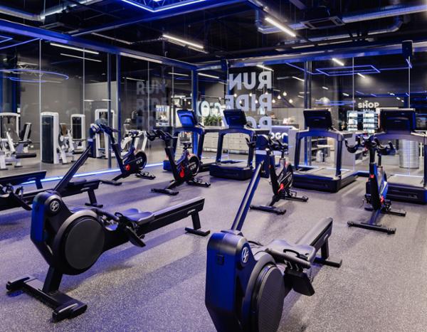 The Run-Ride-Row studio at Gogo / Photo: Life Fitness