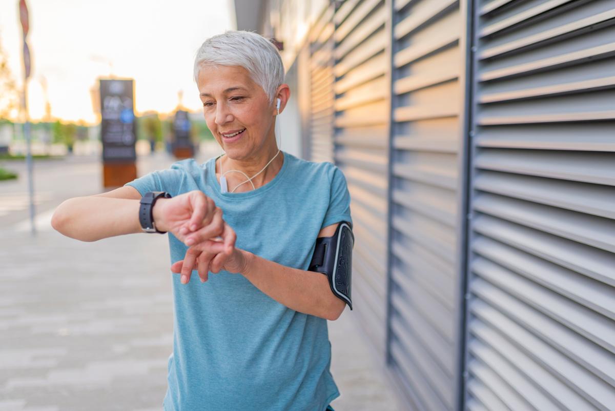 ACSM found wearable technology is the number one fitness trend / Shutterstock/Dragana Gordic