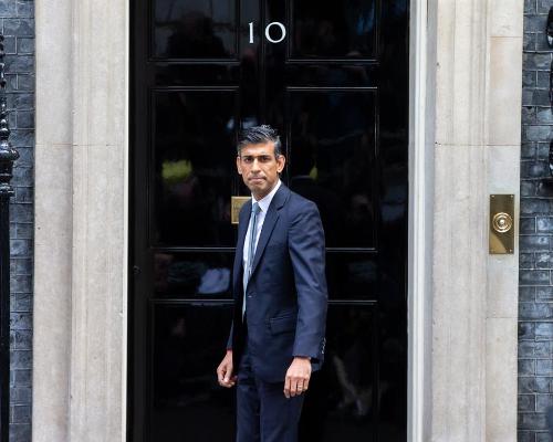 A letter from a coalition of 200 signatories has been sent to Rishi Sunak asking for energy bills help to prevent closures and service reductions across the industry / Shutterstock / I T S