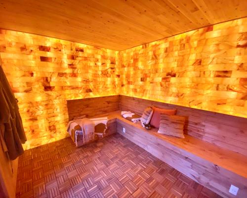 Clients and staff alike are using the salt room for halotherapy / Salt Chamber