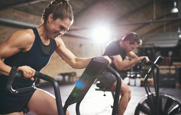 Having motivated members raises levels of intensity within the gym for everyone / SHUTTERSTOCK/FLAMINGO IMAGES