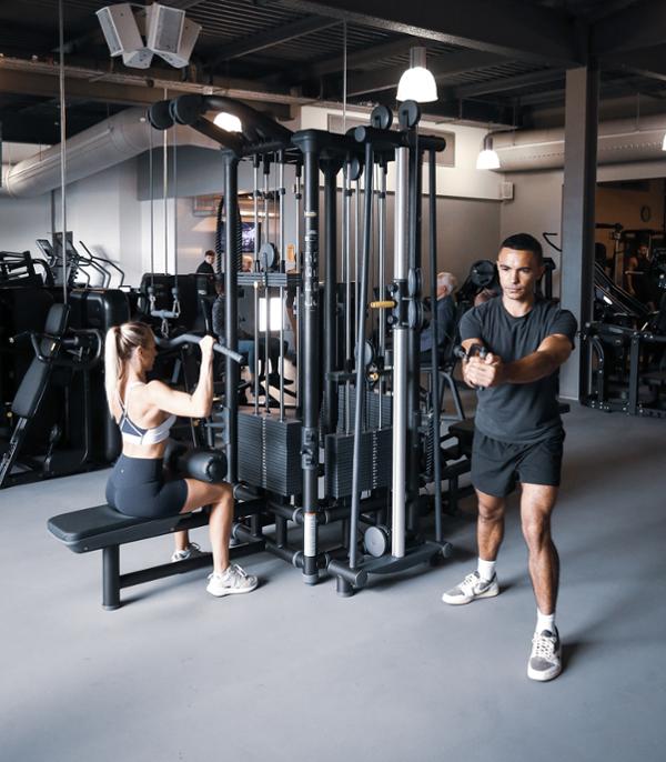 A cable station enables a multitude of exercises / Photo: Technogym 