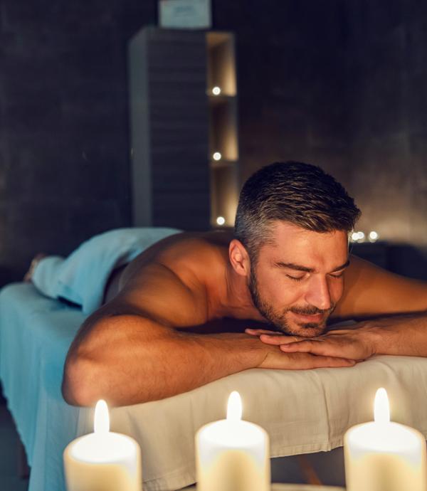 Regular spa-goers spend more money on treatments / SHUTTERSTOCK/Dusan Petkovic