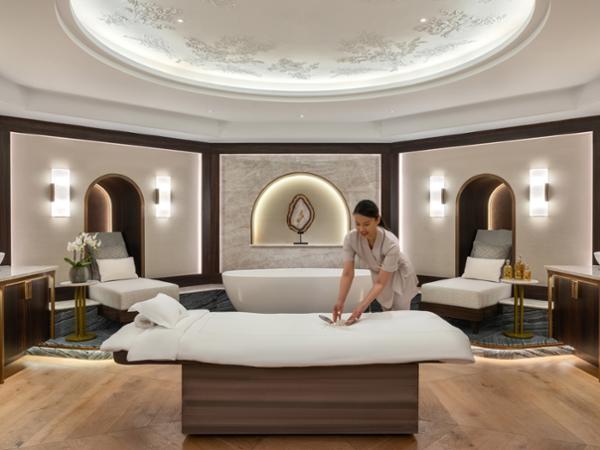 £1 billion has been spent on transforming the Old War Office into a Raffles hotel and spa / photo: John Athimaritis