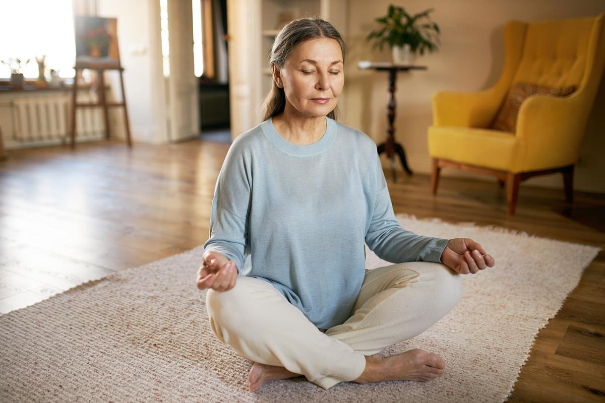 Using yoga and memory training in tandem could provide more comprehensive benefits to the cognition of older women / Shutterstock/shurkin_son