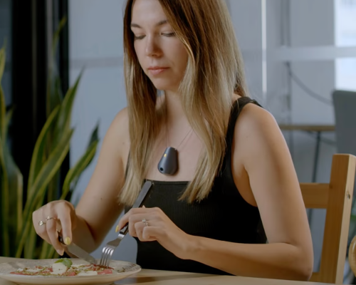 The Drop is a nutrition tracker that automatically analyses all food consumed while also recommending exercise