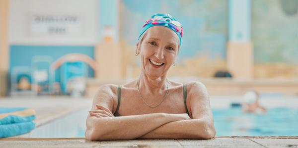 Exercise can help to heal a broken heart / shutterstock/ PeopleImages