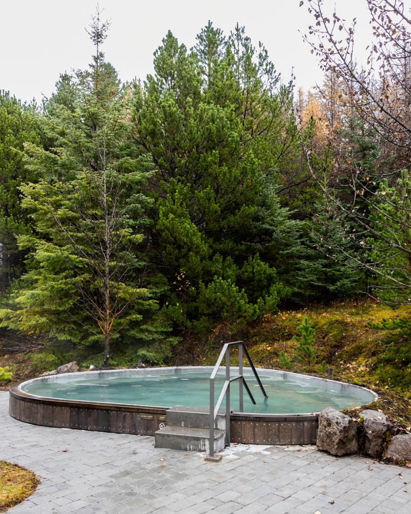 The bathing circuit’s forest pool is 39-40 degrees Celsius / Laugarás Lagoon