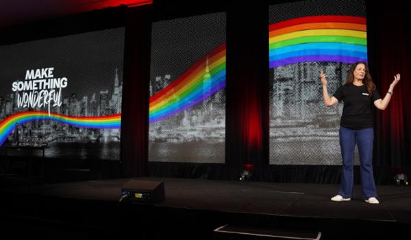 The rainbow stage set the scene for sharing / JETTS