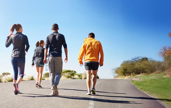 Exercising in the morning is a trigger to support sleep that night / photo: Shutterstock / PeopleImages