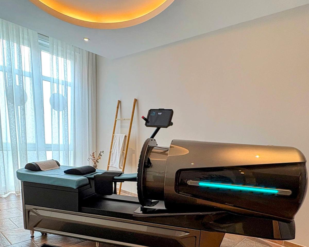 Flow delivers measurable outcomes for guests with a wide range of wellness preferences / Art of Cryo Flow delivers measurable outcomes for guests with a wide range of wellness preferences / Art of Cryo